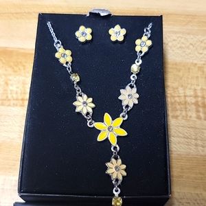 Yellow Flower Necklace & Earring Set